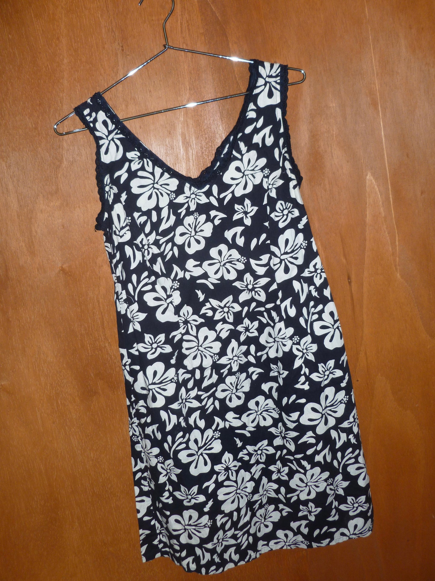 Black & White Cotton Hawaiian Dress (L)