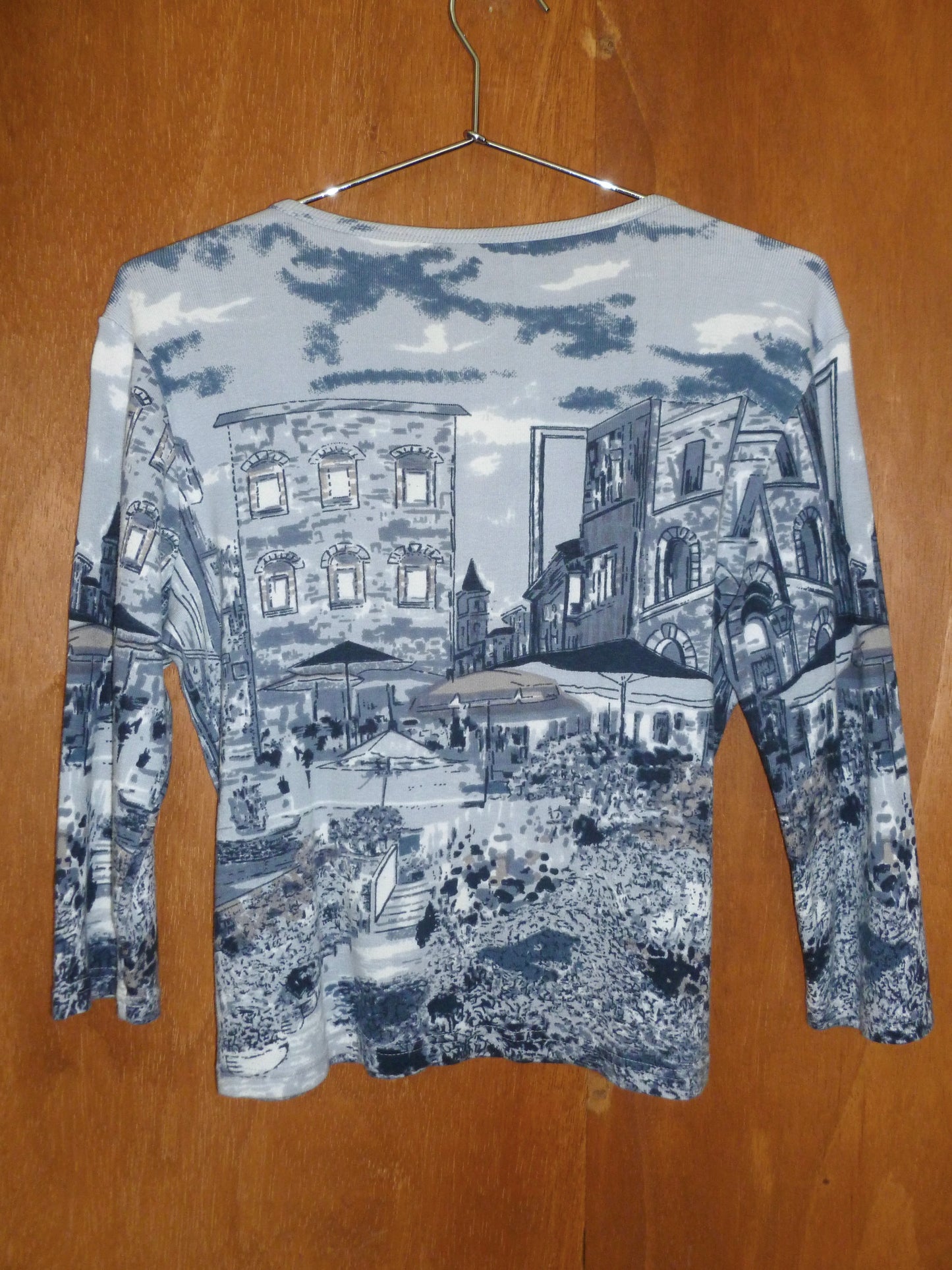 Cotton Cityscape Graphic 3-Quarter Sleeve (L)
