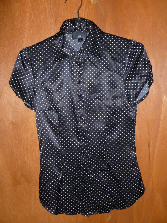 Polka Dot Short Sleeve Button-Up (S)