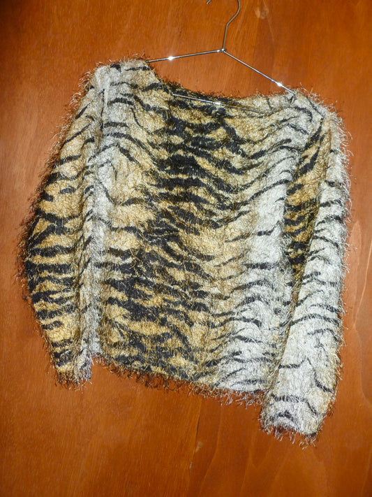 Textured Tiger Print Long Sleeve (M)