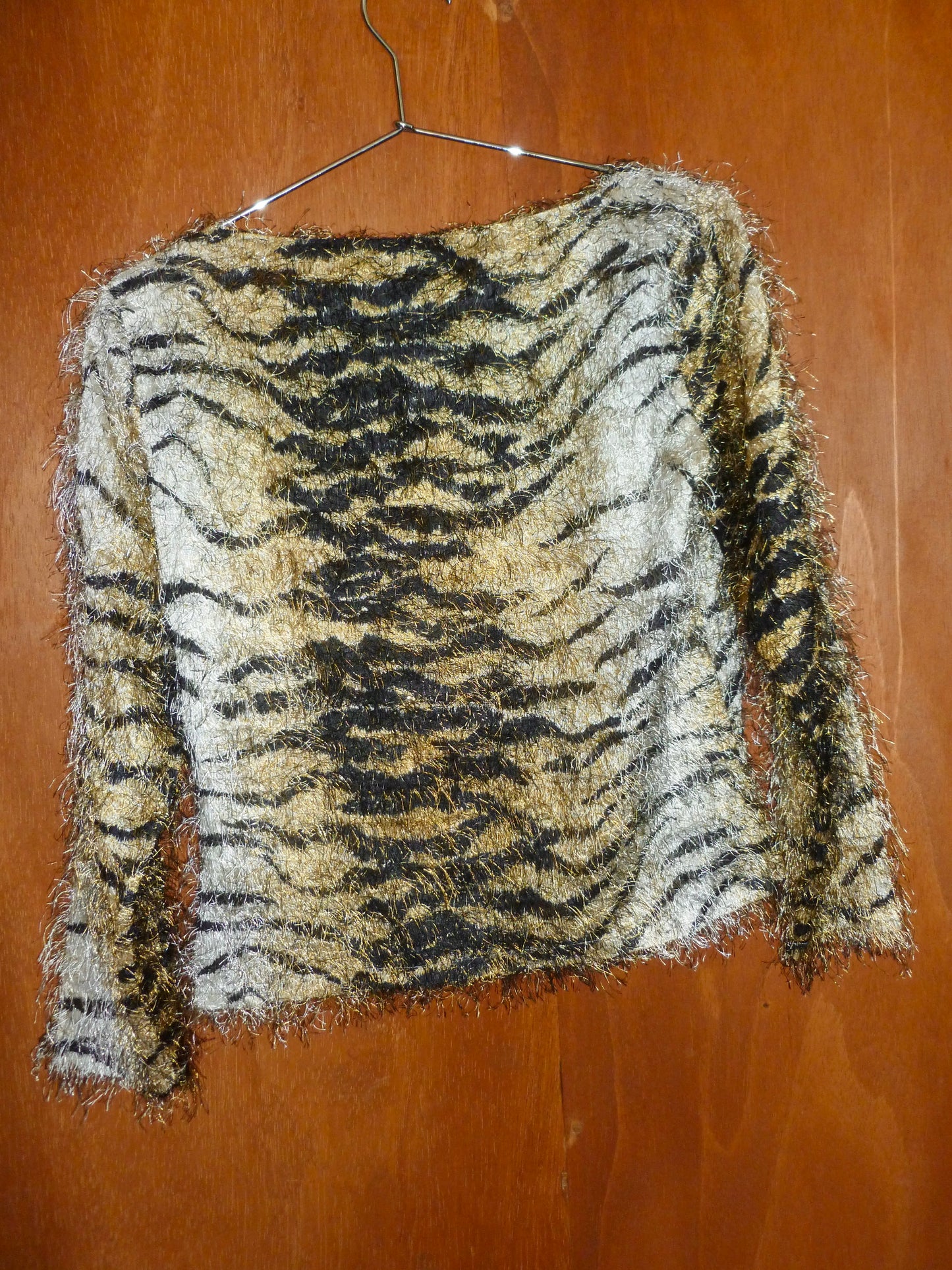 Textured Tiger Print Long Sleeve (M)