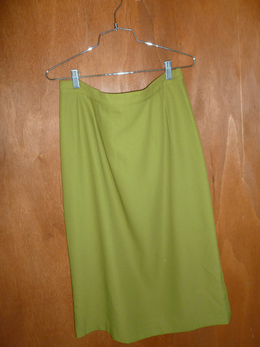 Peridot Column Skirt