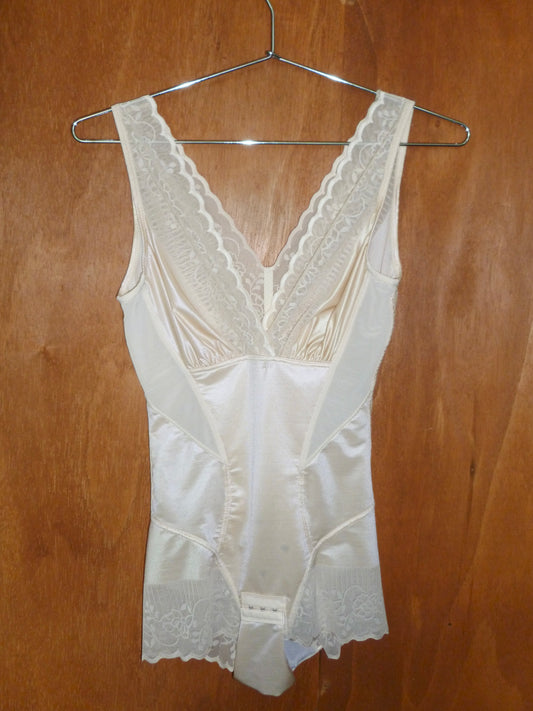 Nude Lace Clasp-Front Bodysuit